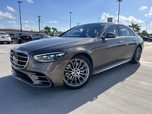 New 2026 Mercedes-Benz S 580 4MATIC Sedan image 3