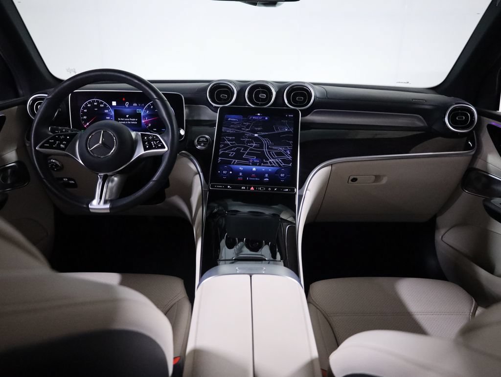 Certified 2024 Mercedes-Benz GLC 300 4MATIC image 40