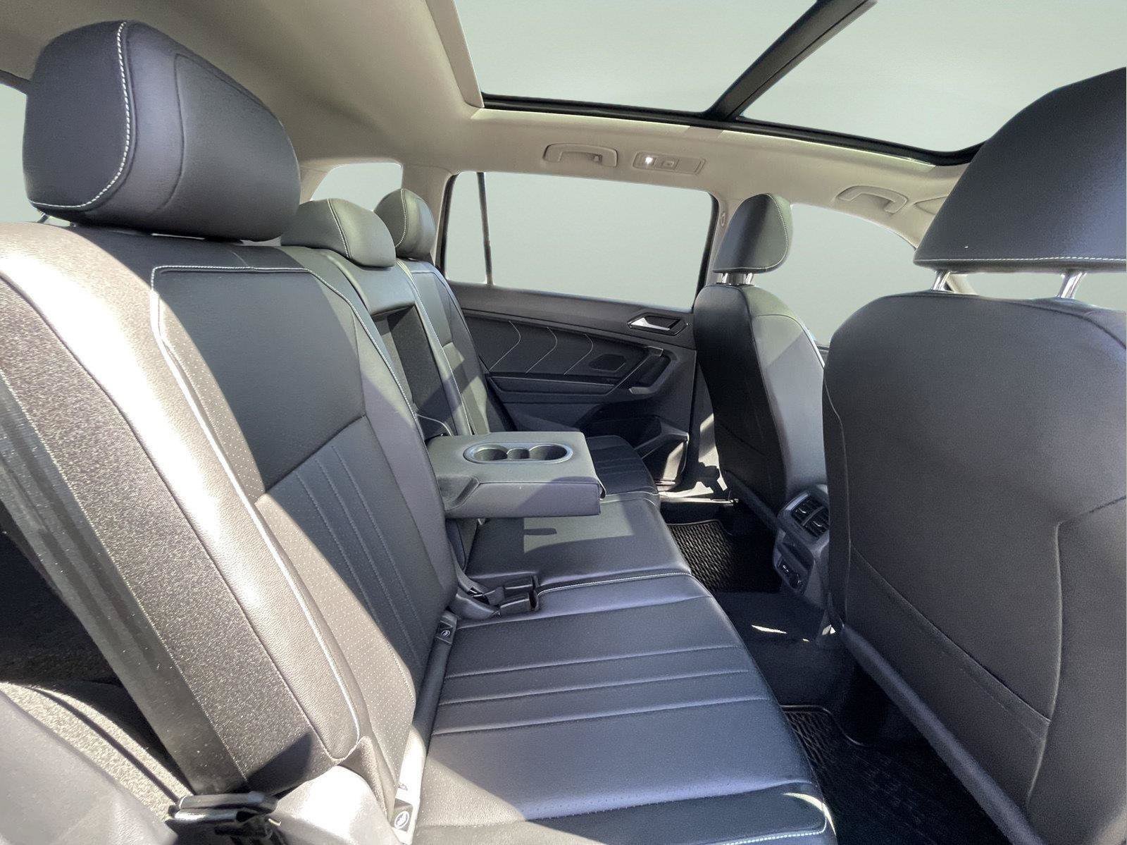 Used 2024 Volkswagen Tiguan SE AWD/4WD image 22
