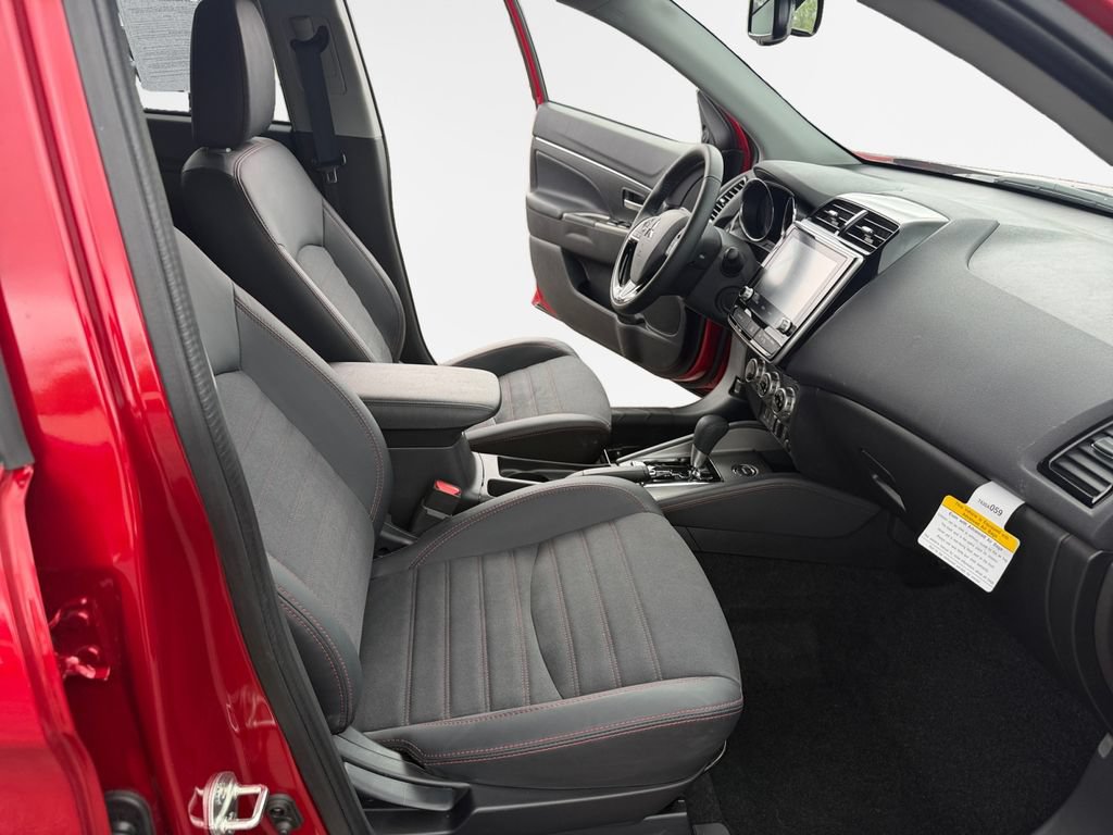 Used 2026 Mitsubishi Outlander Sport SE AWD/4WD image 26