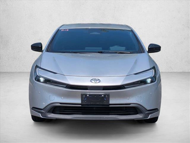 Used 2023 Toyota Prius LE FWD video 2