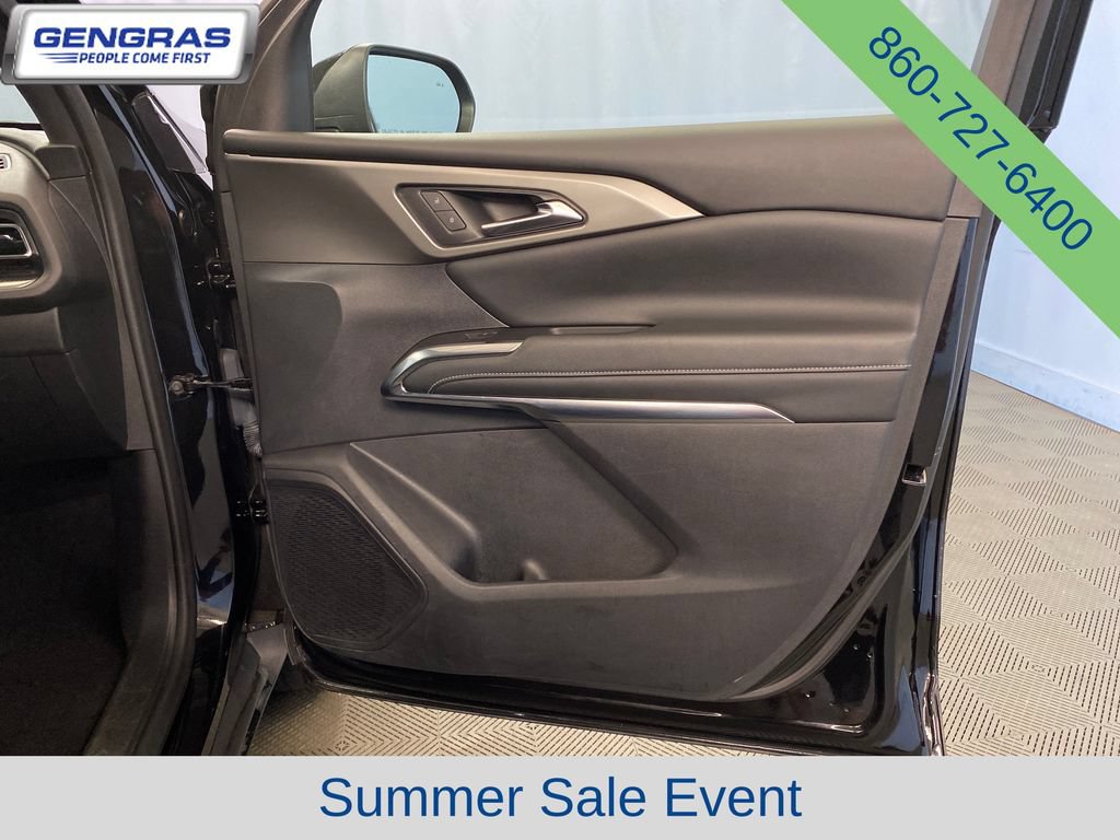Used 2024 Chevrolet Traverse LT w/ Trailering Package AWD/4WD image 44