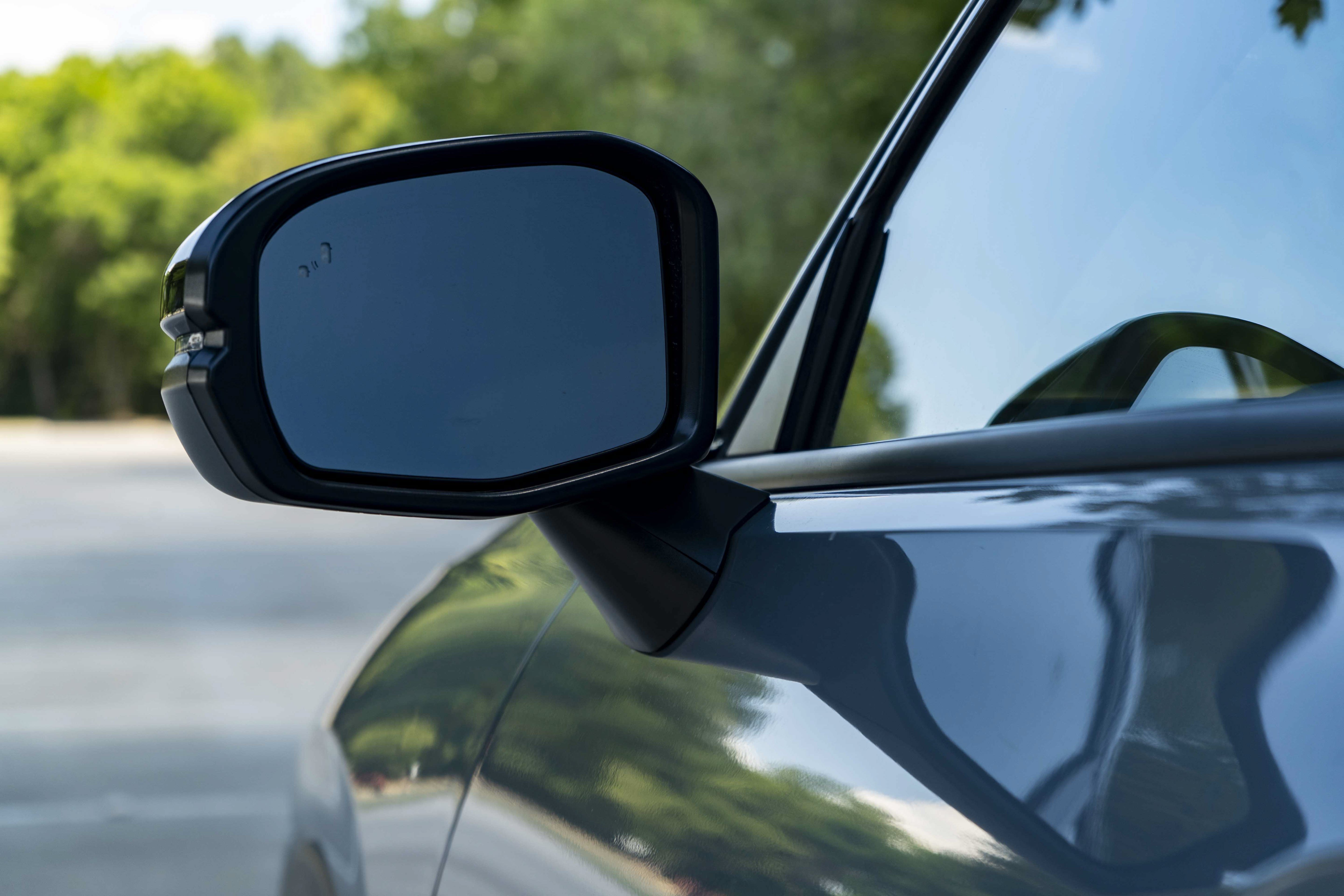 Certified 2025 Honda HR-V Sport image 12