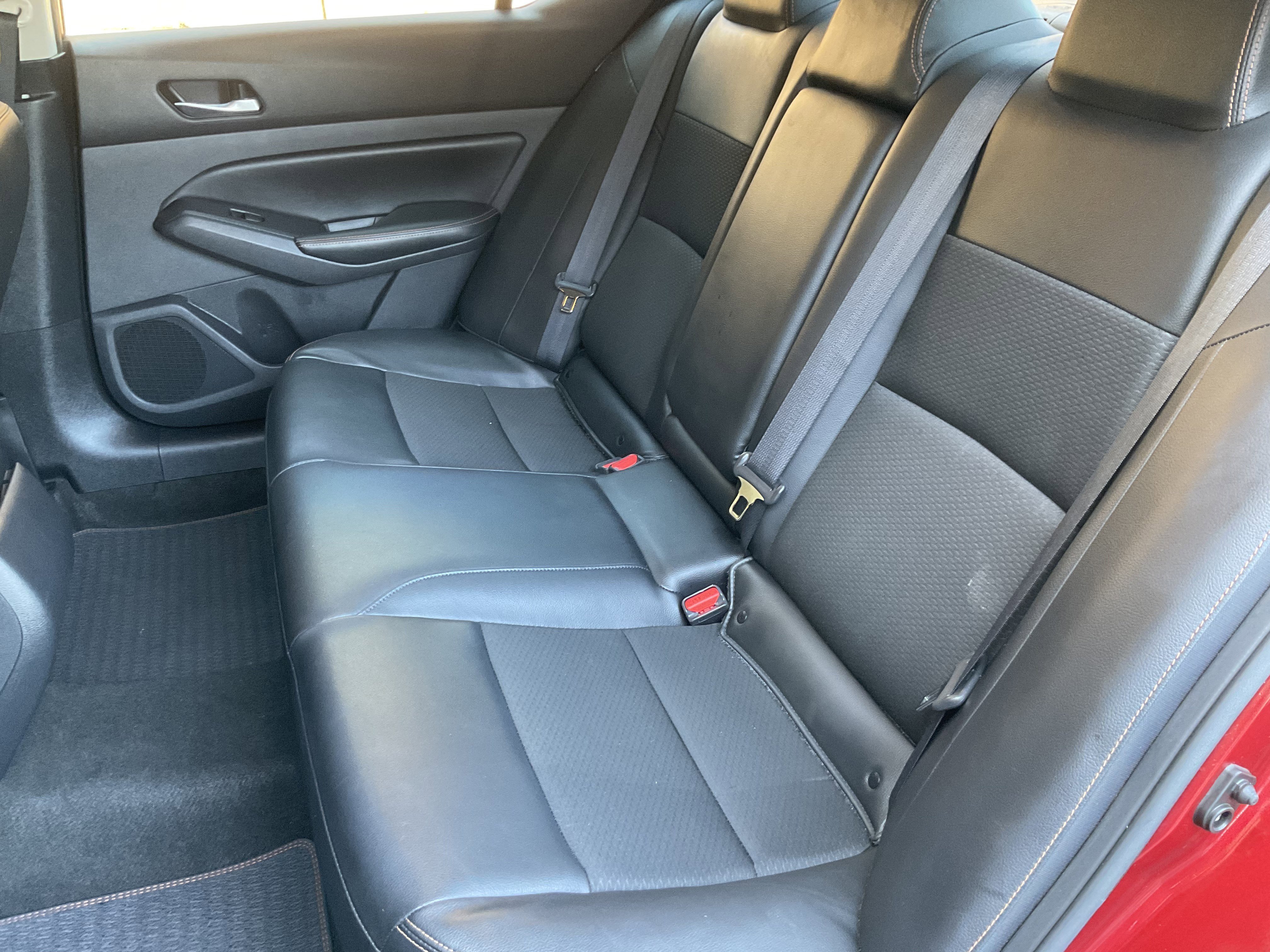 Used 2022 Nissan Altima 2.5 SR image 34