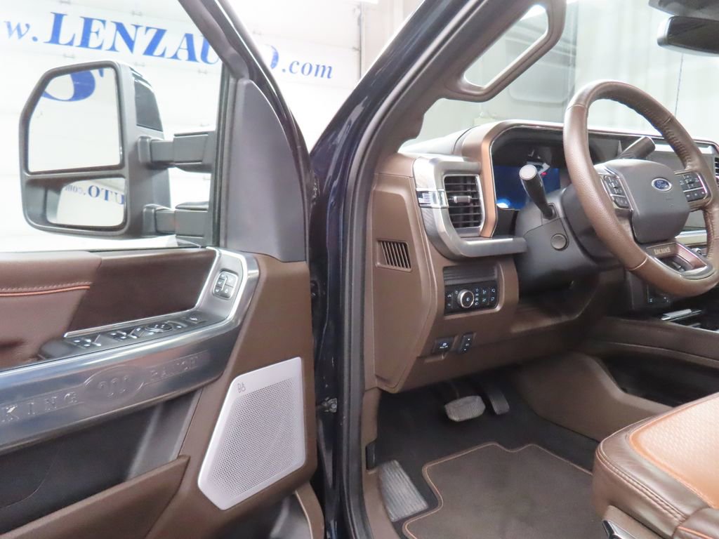 Used 2025 Ford F250 King Ranch AWD/4WD image 63