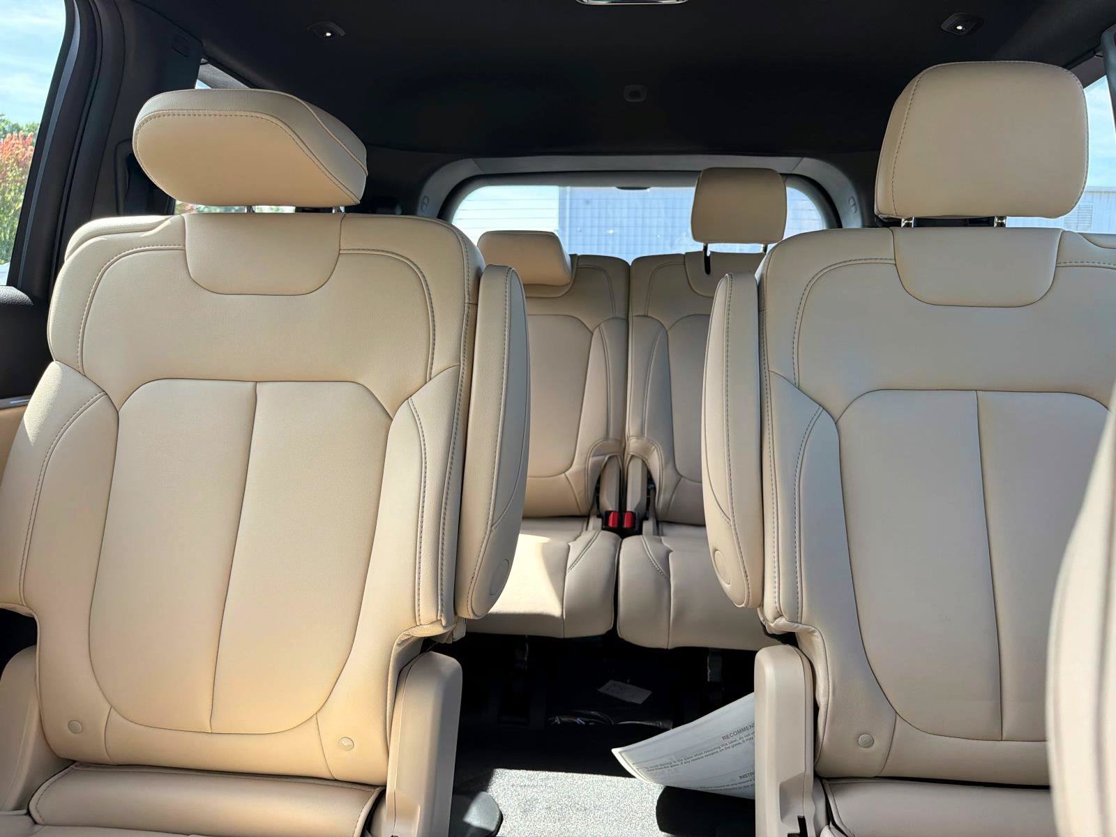 New 2027 Jeep Grand Cherokee L Limited AWD/4WD image 8