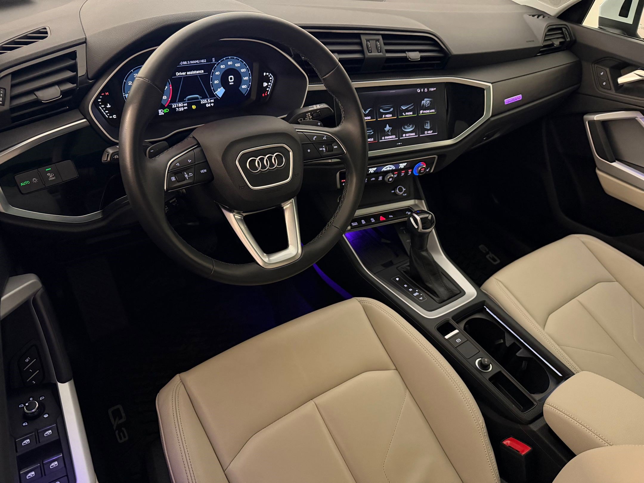 Certified 2024 Audi Q3 2.0T Premium Plus AWD/4WD image 4