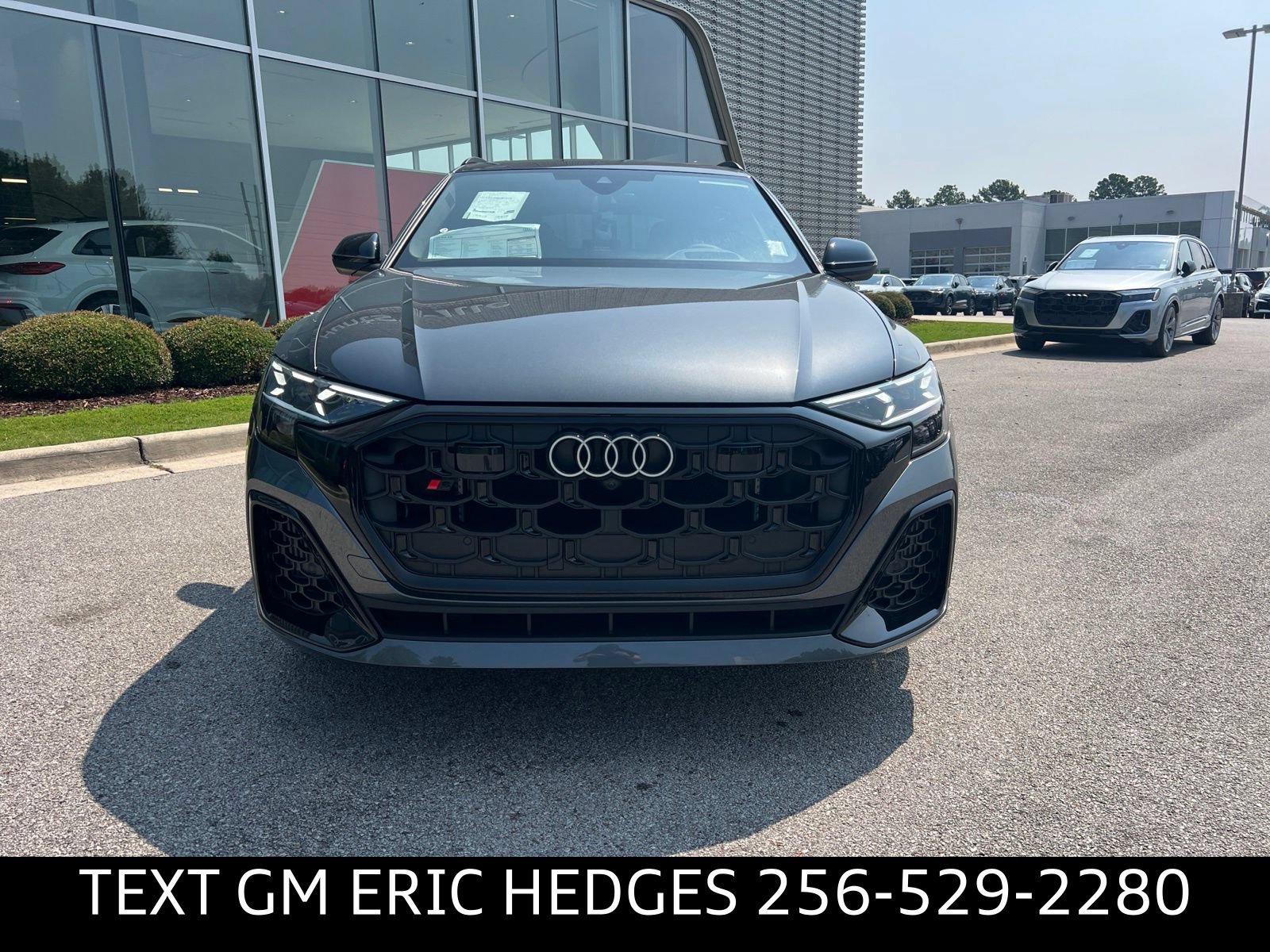 New 2026 Audi SQ8 Prestige AWD/4WD image 2