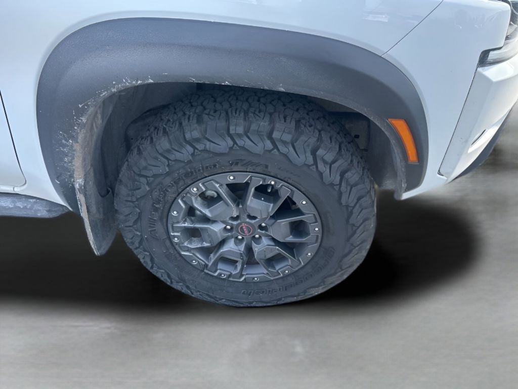 Used 2023 Nissan Frontier PRO-4X w/ Pro-4X Premium Package image 12