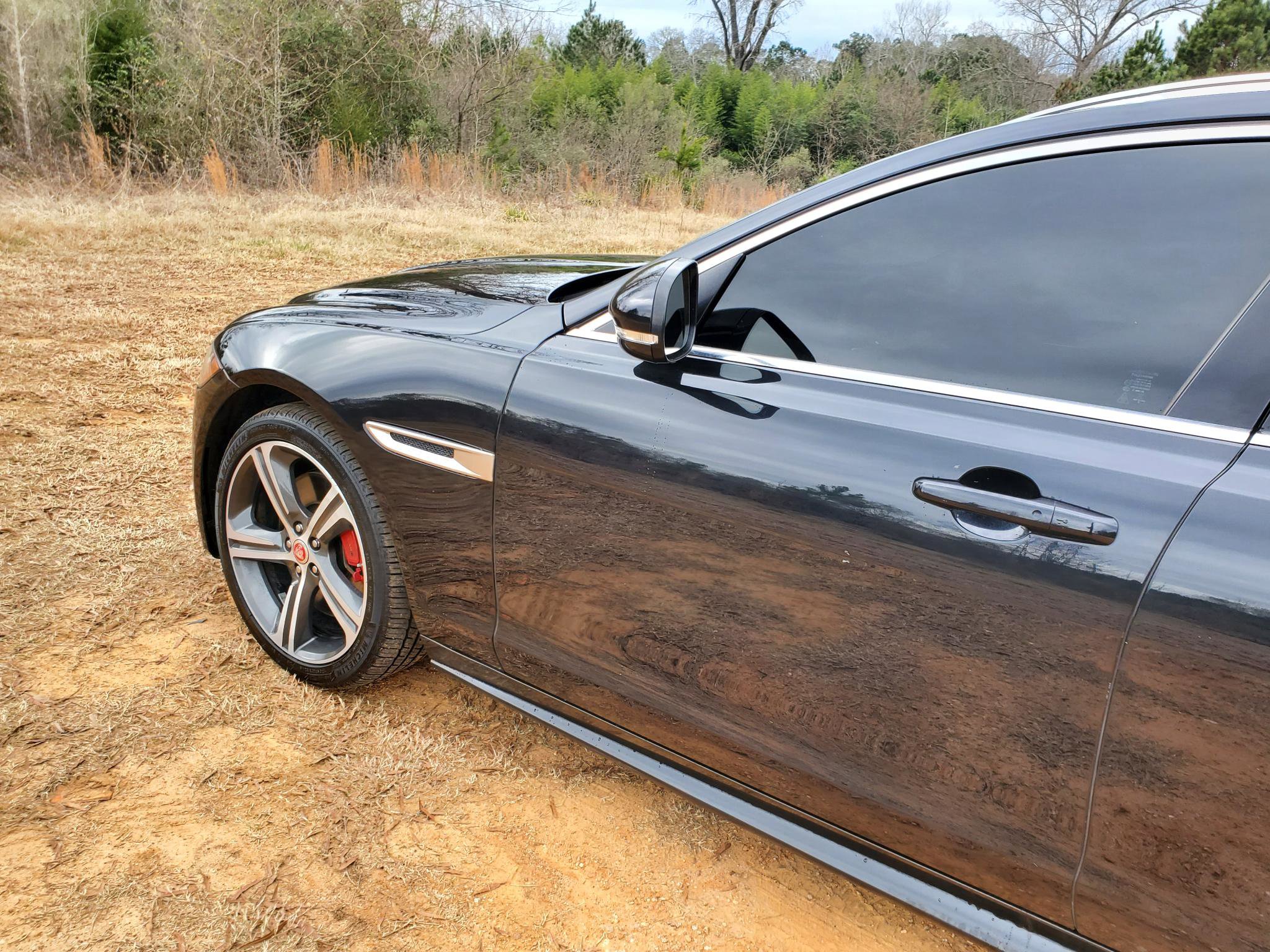 Used 2018 Jaguar XF First Edition image 23