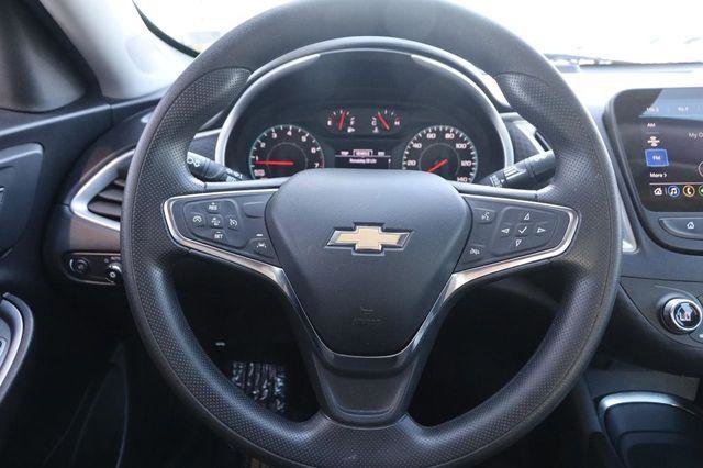 Used 2024 Chevrolet Malibu LT FWD image 10