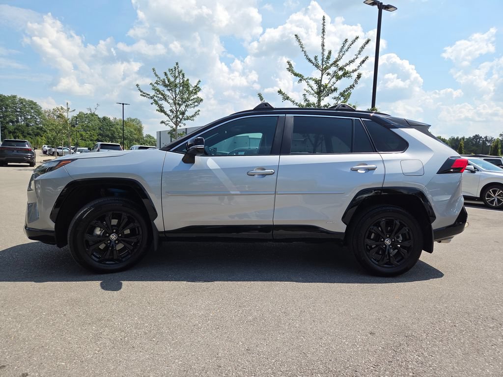 Used 2023 Toyota RAV4 XSE w/ XSE Grade Weather Package AWD/4WD image 23
