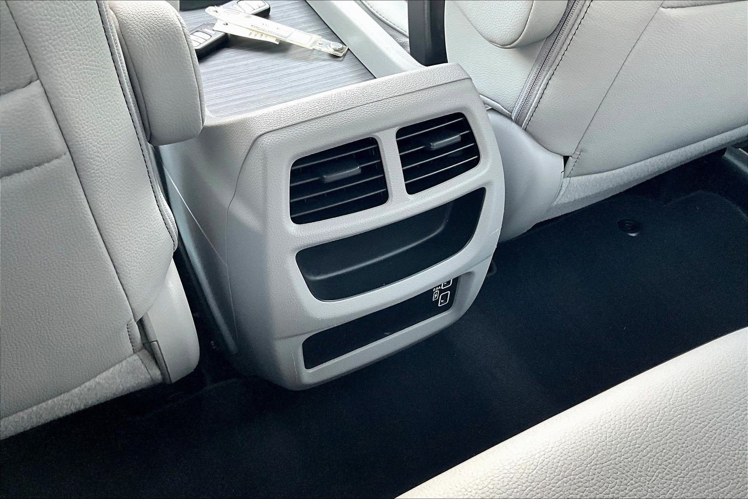 Used 2023 Honda Ridgeline RTL-E image 25