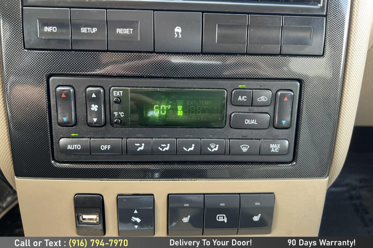 Used 2010 Ford Explorer Sport Trac Limited image 22