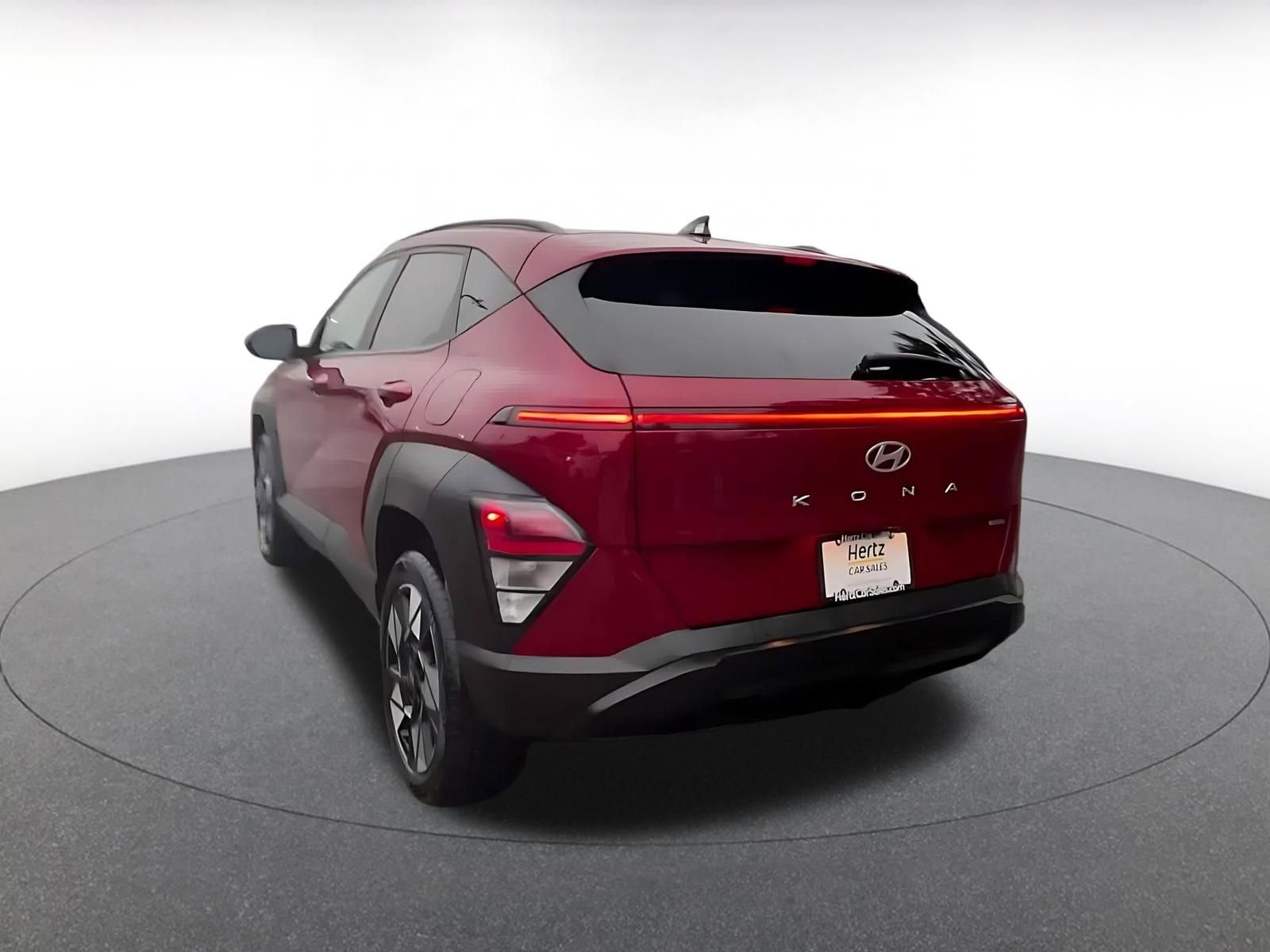 Used 2025 Hyundai Kona SEL image 11