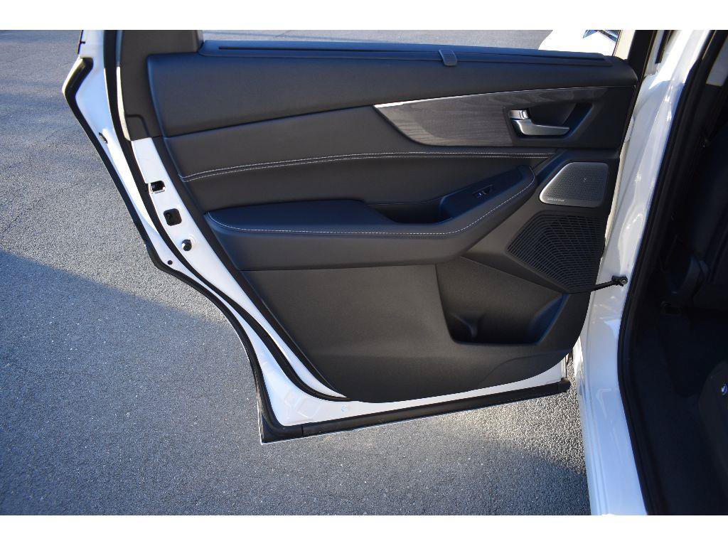 New 2026 Acura MDX w/ Advance Package AWD/4WD image 30