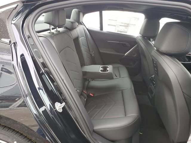 New 2026 BMW 540i xDrive w/ M Sport Package image 17