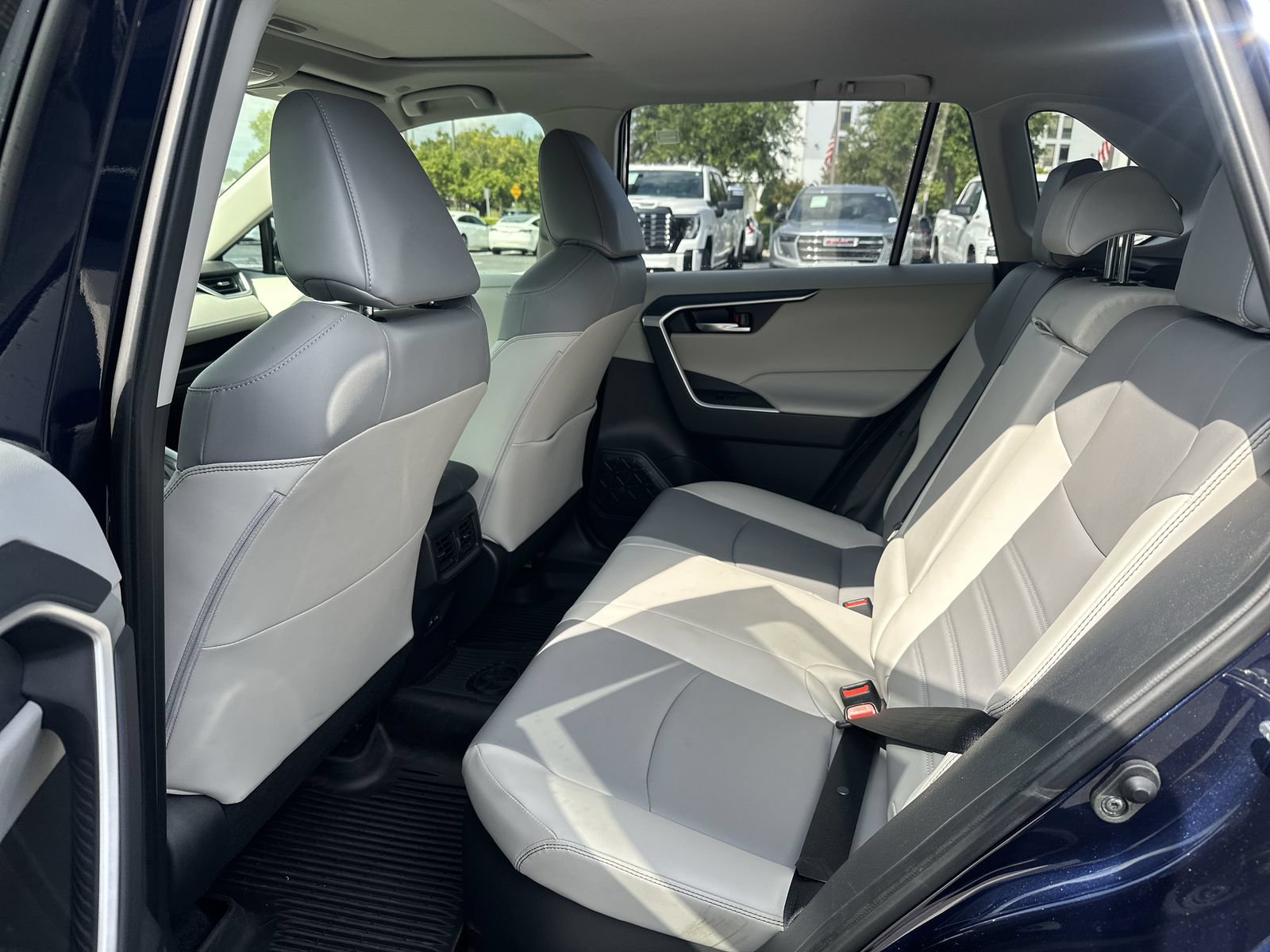Used 2024 Toyota RAV4 XLE Premium w/ Weather Package AWD/4WD image 31