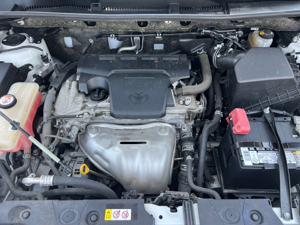 Used 2018 Toyota RAV4 XLE FWD image 20