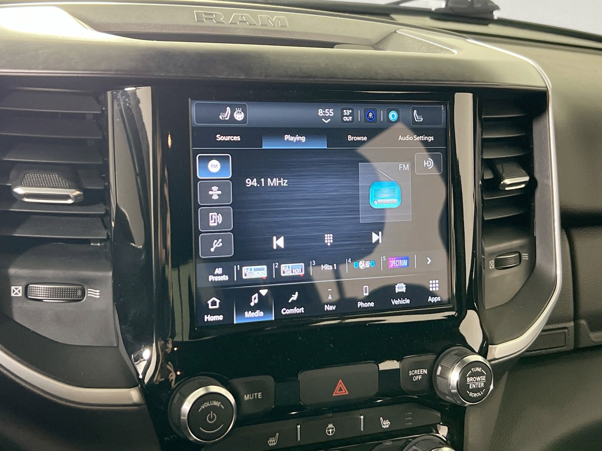 Used 2022 RAM 1500 Big Horn image 15