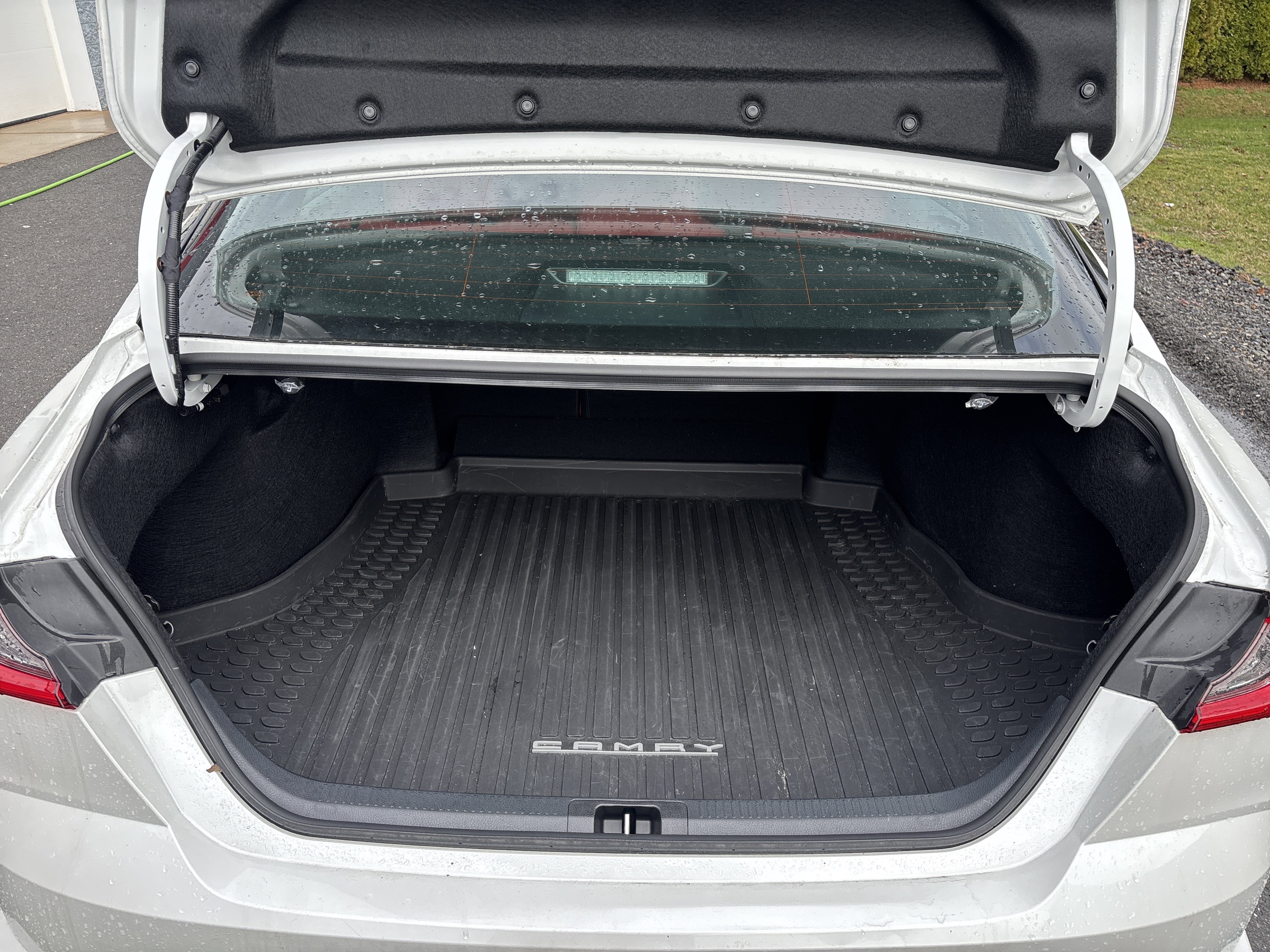 Used 2025 Toyota Camry XSE image 5