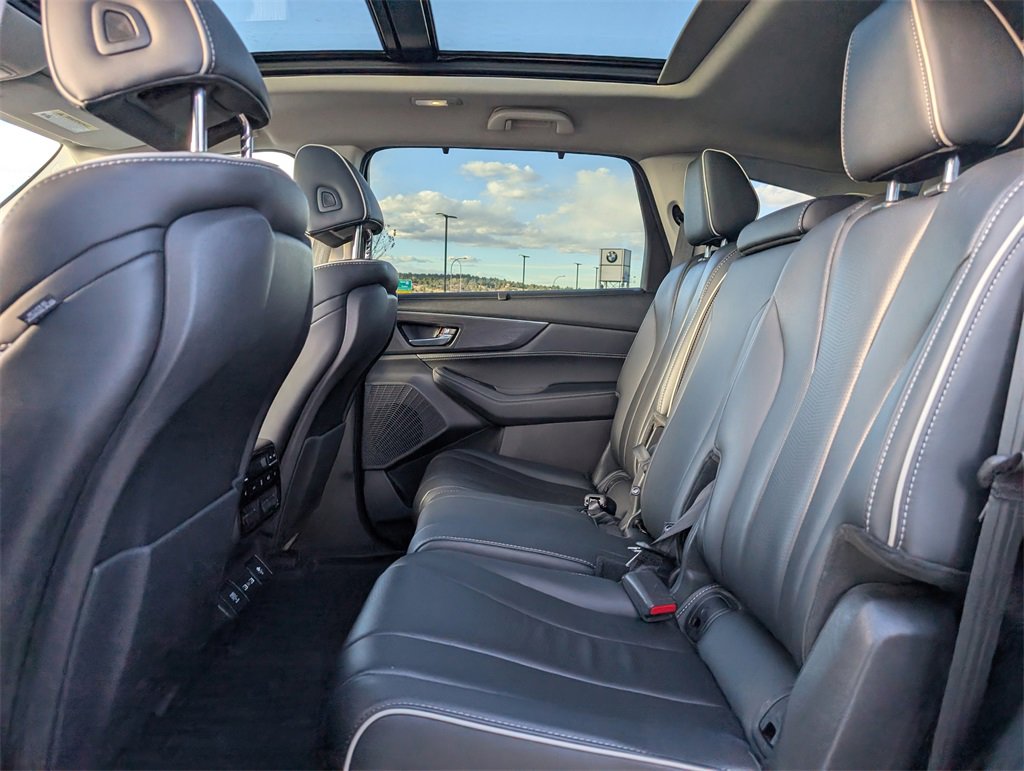 Used 2023 Acura MDX SH-AWD w/ Advance Package image 17