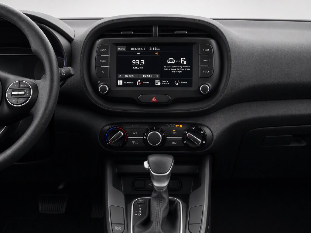 Certified 2025 Kia Soul LX w/ LX Technology Package FWD image 24