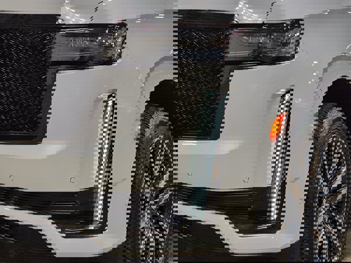 Used 2021 Cadillac Escalade ESV Sport image 14