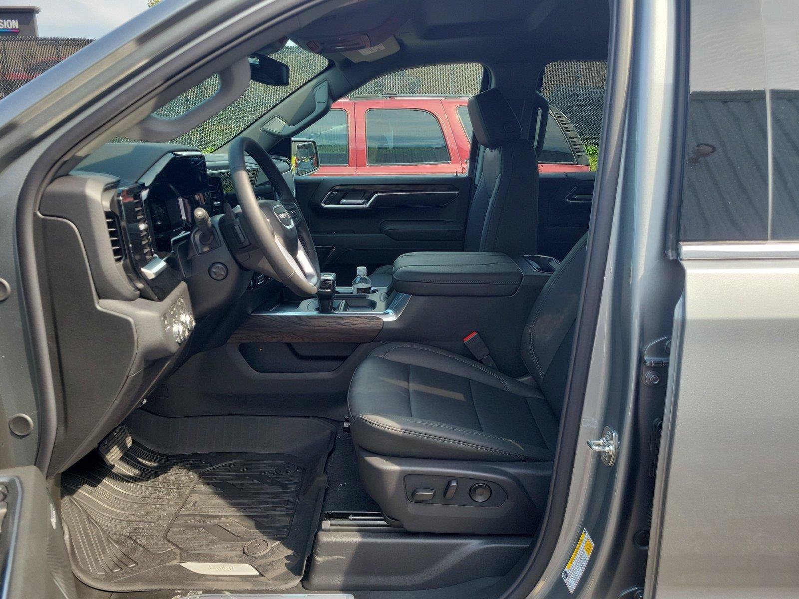 New 2026 GMC Sierra 1500 SLT w/ SLT Premium Package AWD/4WD image 15