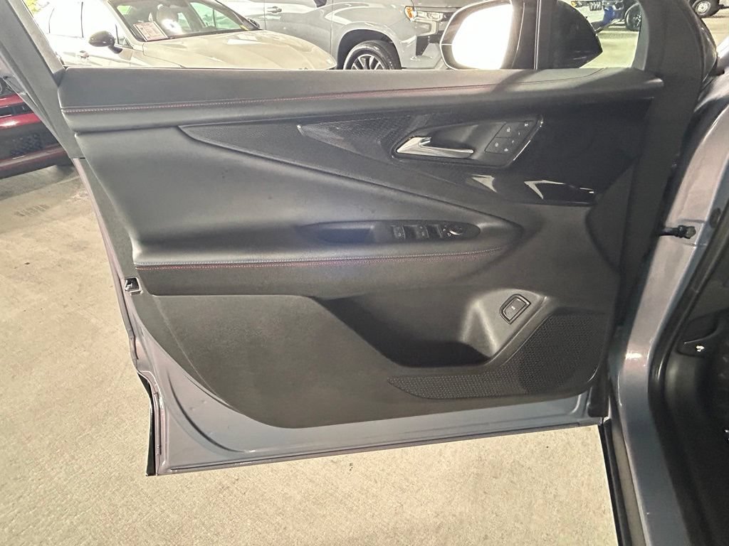Used 2024 Chevrolet Blazer EV RS AWD/4WD image 17
