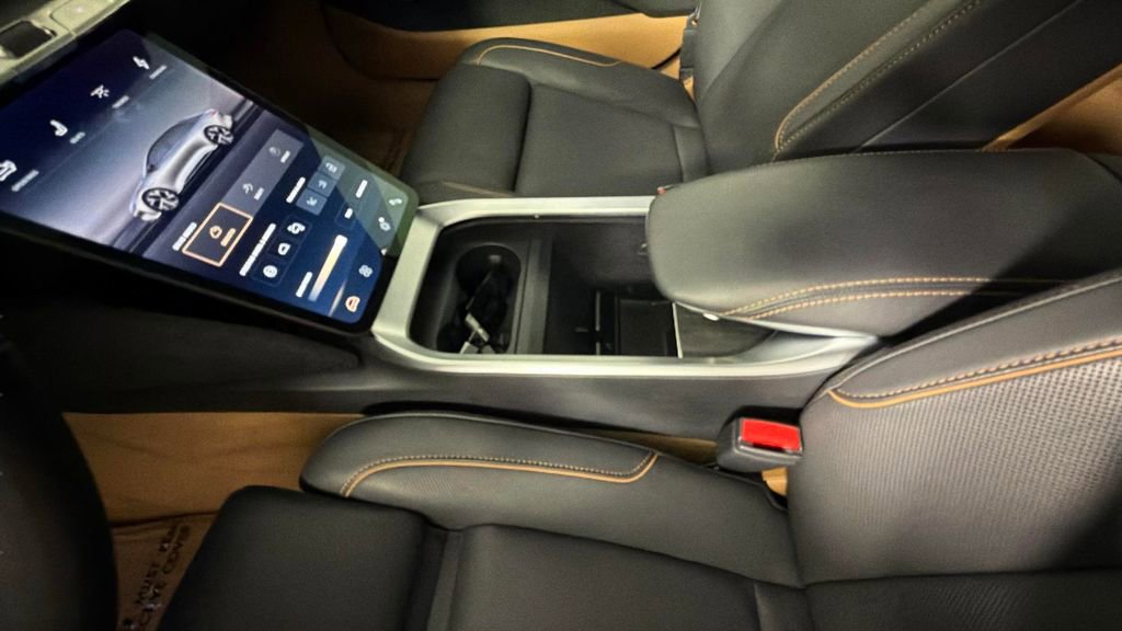 Used 2024 Lucid Air Touring image 24
