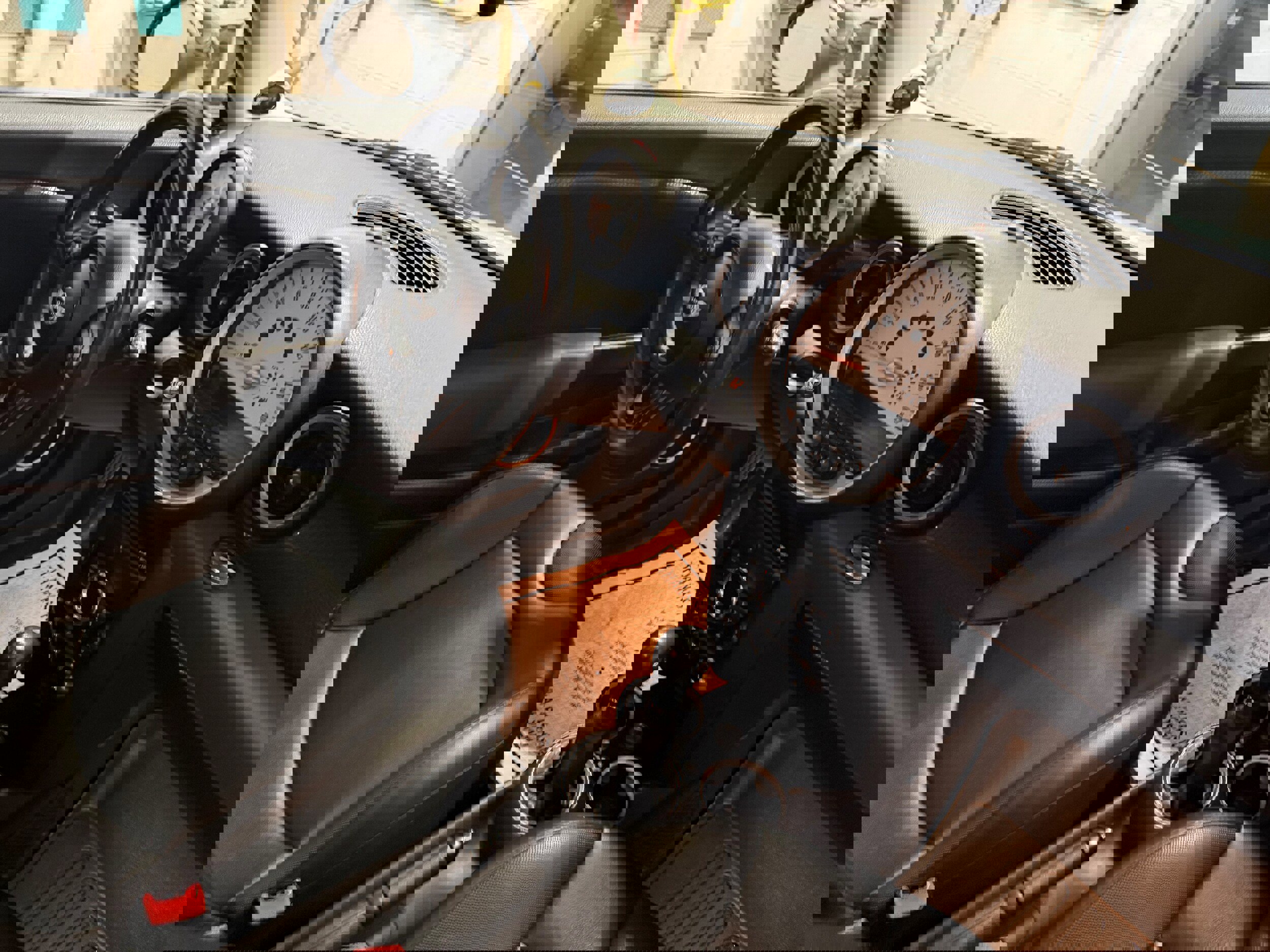 Used 2011 MINI Cooper S image 14