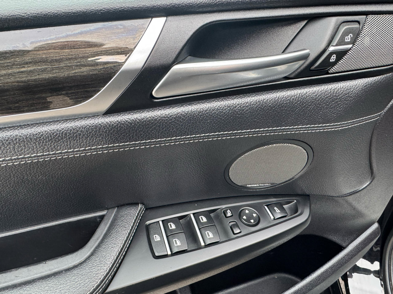 Used 2017 BMW X4 M40i image 20