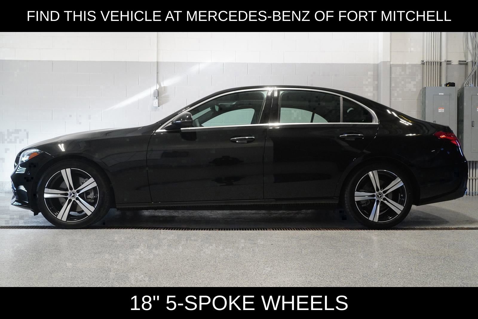 Used 2025 Mercedes-Benz C 300 4MATIC Sedan image 3