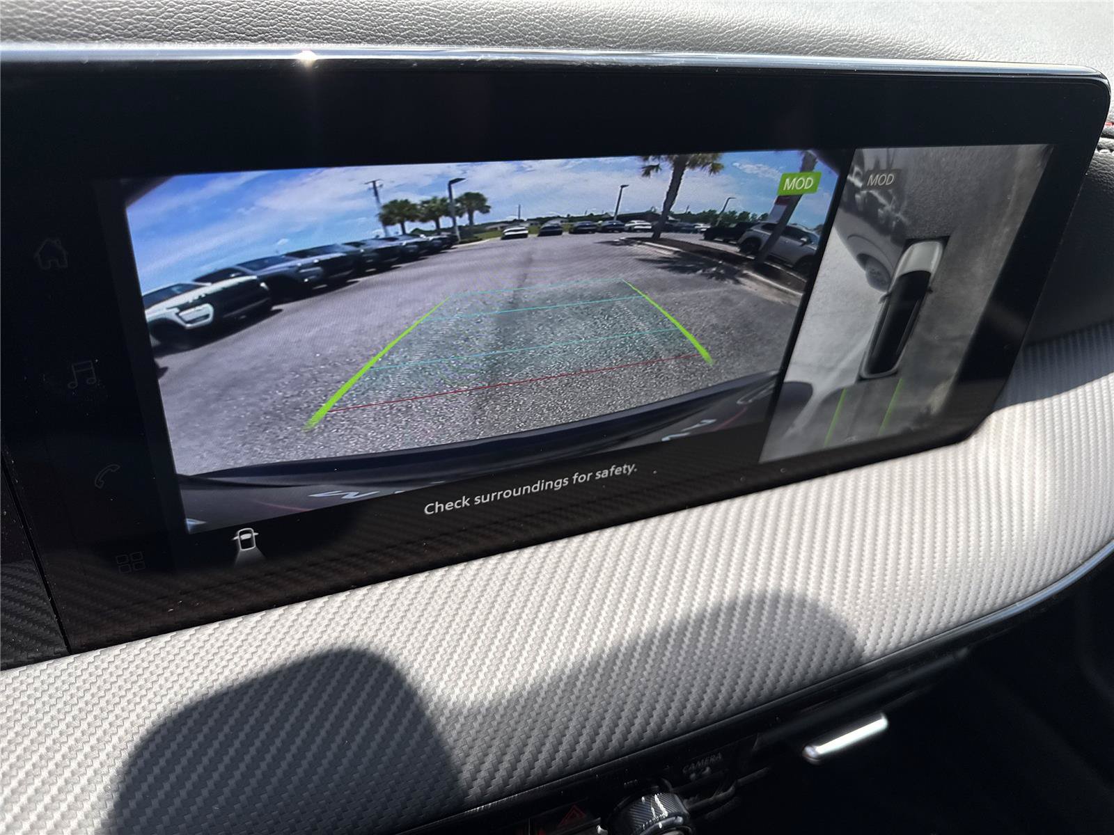 New 2026 Nissan Kicks SR FWD image 25