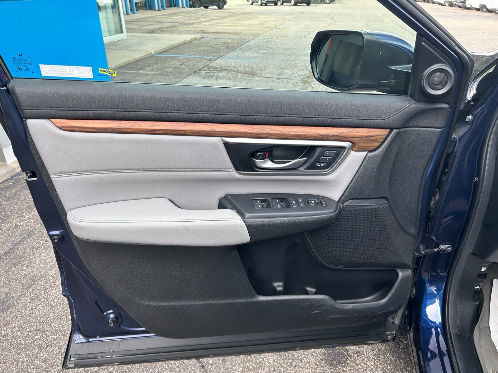 Used 2020 Honda CR-V EX-L image 12