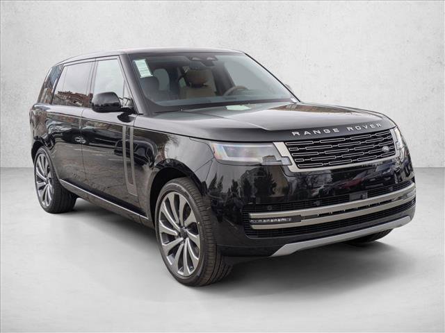 New 2026 Land Rover Range Rover Long Wheelbase SE image 7