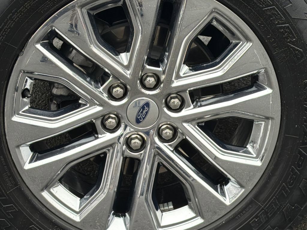 Used 2025 Ford F150 XLT w/ Equipment Group 303A High image 6