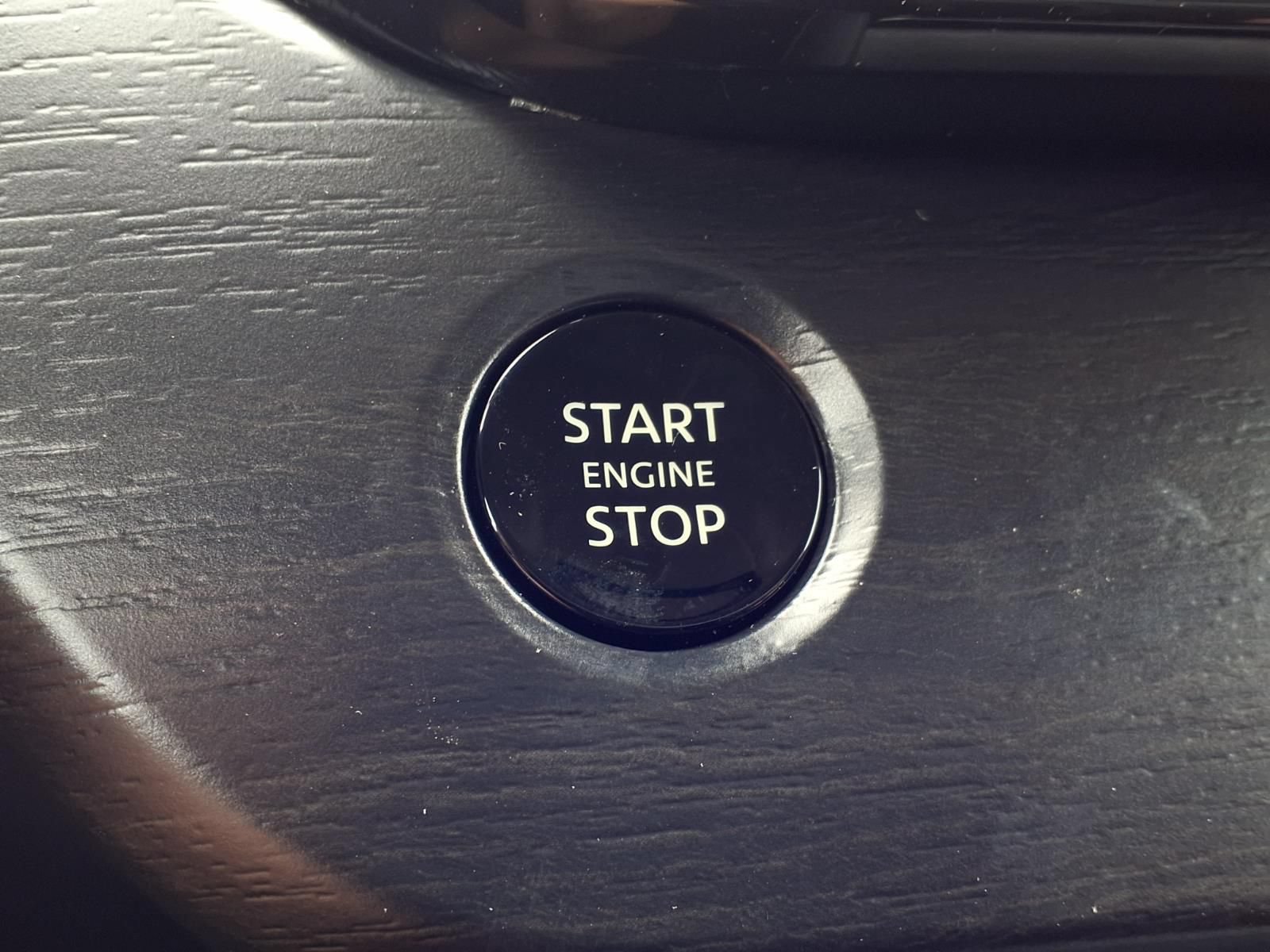 New 2026 Nissan Murano SV AWD/4WD image 17