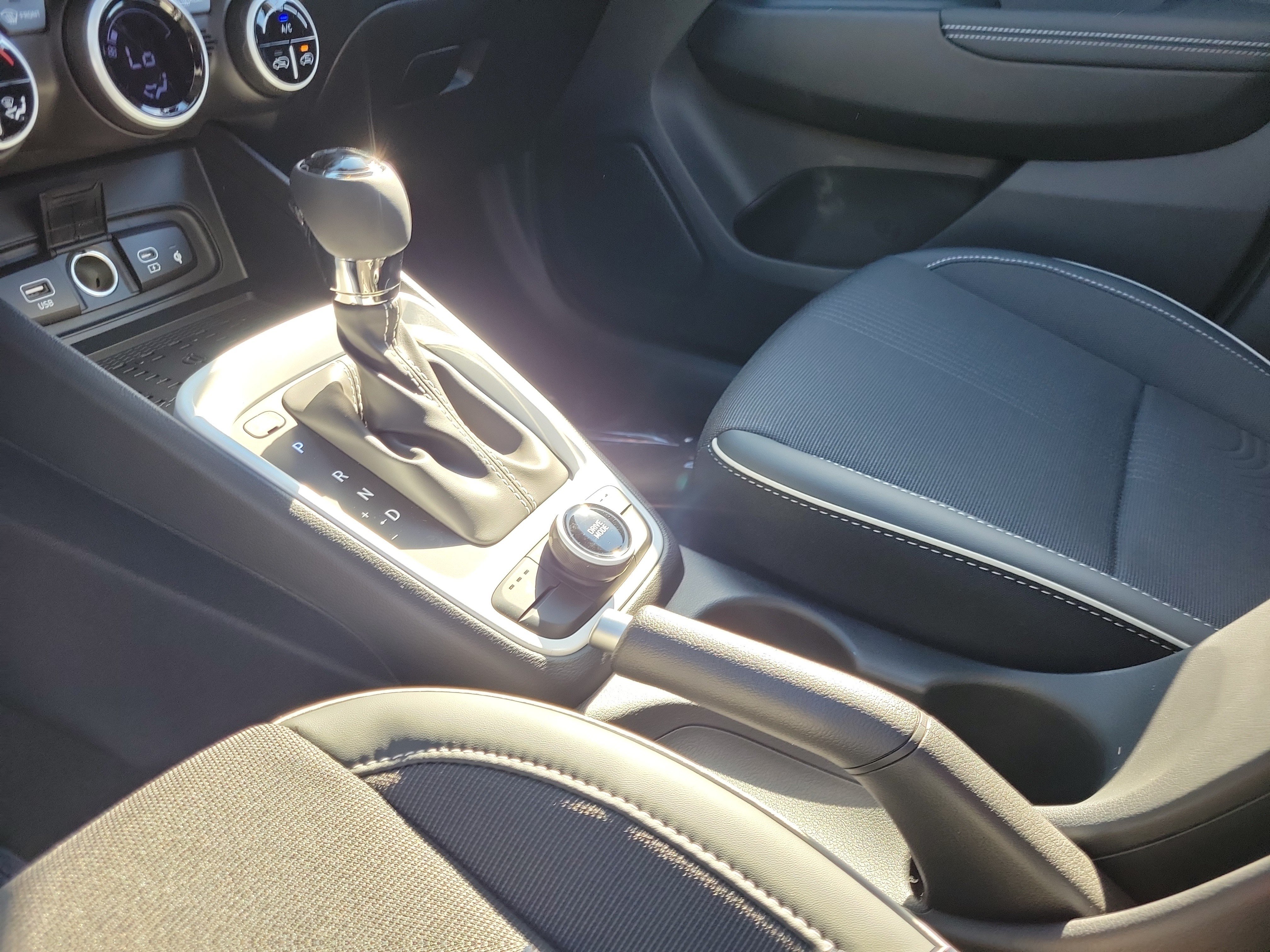 New 2026 Hyundai Venue SEL FWD image 12