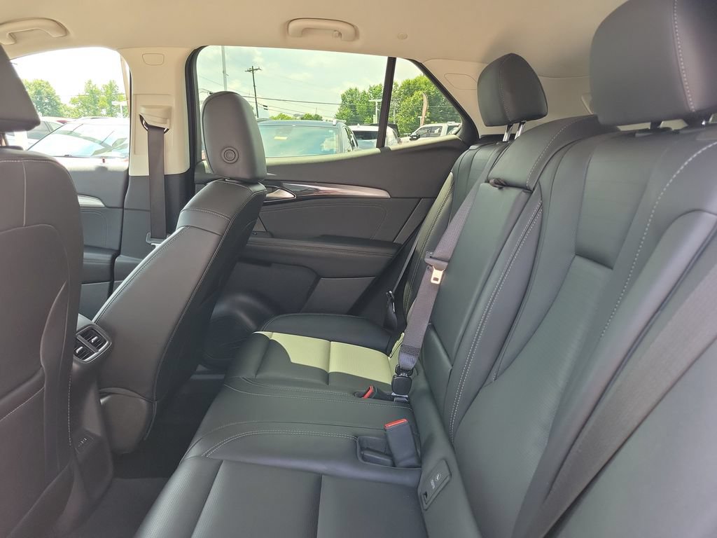 Used 2024 Buick Envision Preferred AWD/4WD image 11
