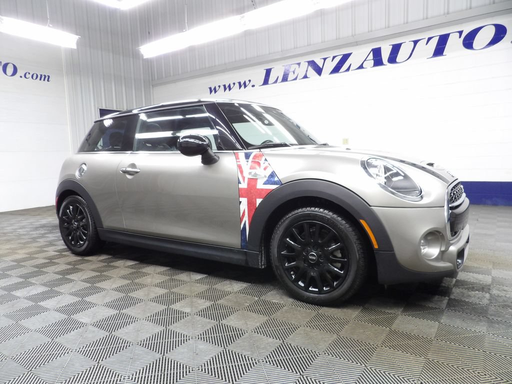 Used 2019 MINI Cooper S FWD image 3