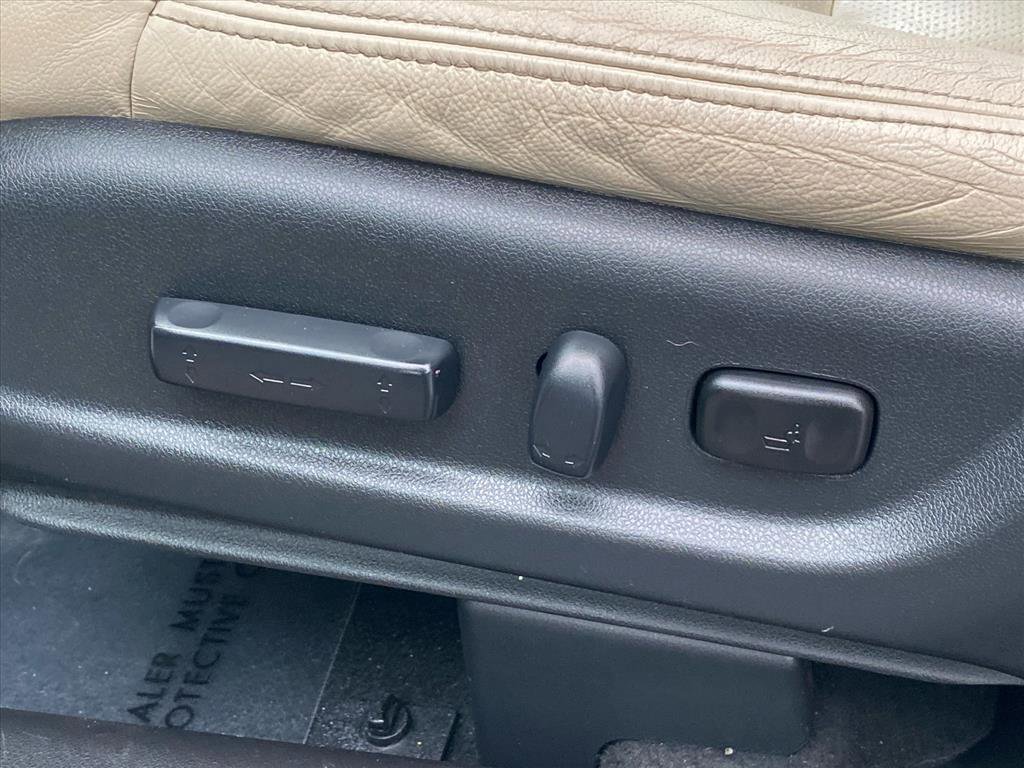 Used 2016 Honda CR-V EX-L image 14