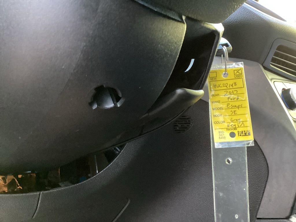Used 2017 Ford Escape SE image 59