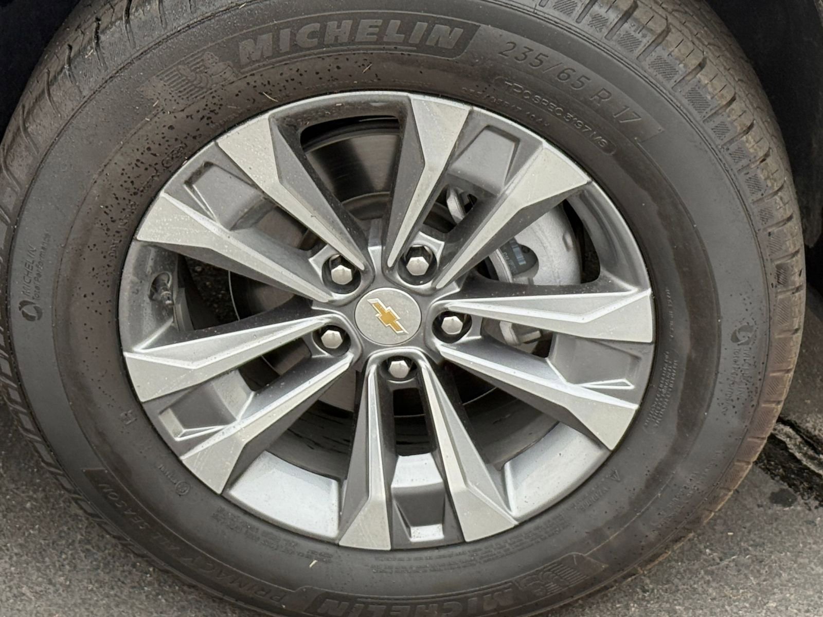 Used 2025 Chevrolet Equinox LT image 30