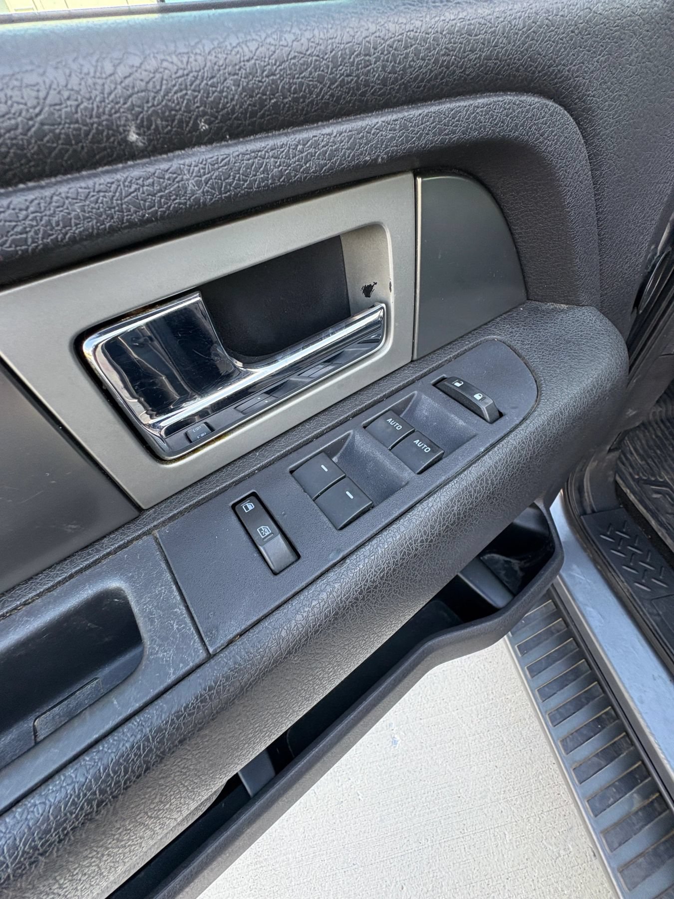 Used 2013 Ford F150 FX4 w/ Luxury Equipment Group AWD/4WD image 24