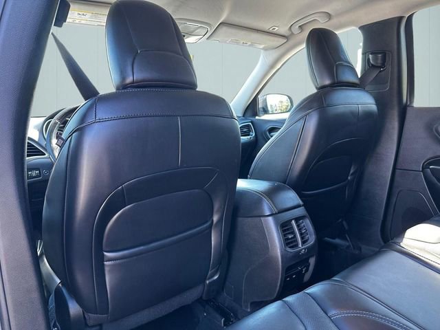 Used 2019 Jeep Cherokee Limited AWD/4WD image 22