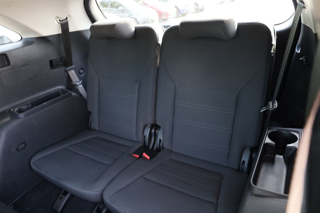 Used 2019 Kia Sorento L FWD image 25
