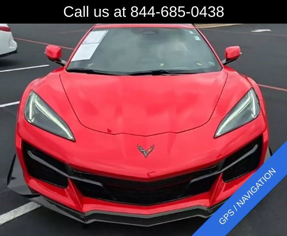 Used 2025 Chevrolet Corvette Z06 RWD image 2