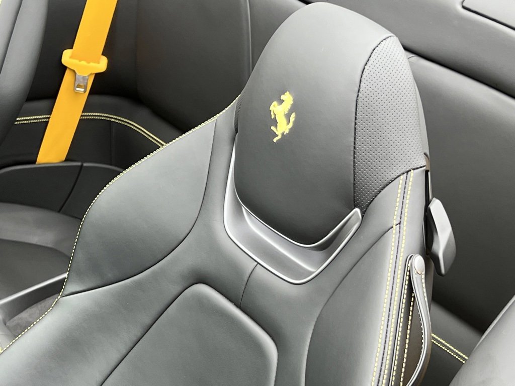 Used 2022 Ferrari Portofino M image 37